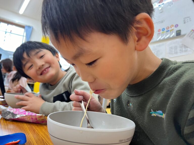 さむぅ～い日のおやつ🍜